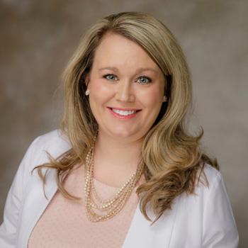 Mastery Lab | Veneers, All-on-4 reg  and Invisalign reg